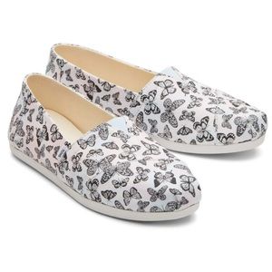 TOMS Women’s Alpargata Pink Multi Butterflies Tie Dye Twill Shoes - Size 7.5 🦋